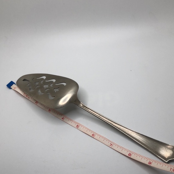 National Silver Co. Empire Pattern Pie Server Pierced Spatula Stainless Utensil - Picture 5 of 8